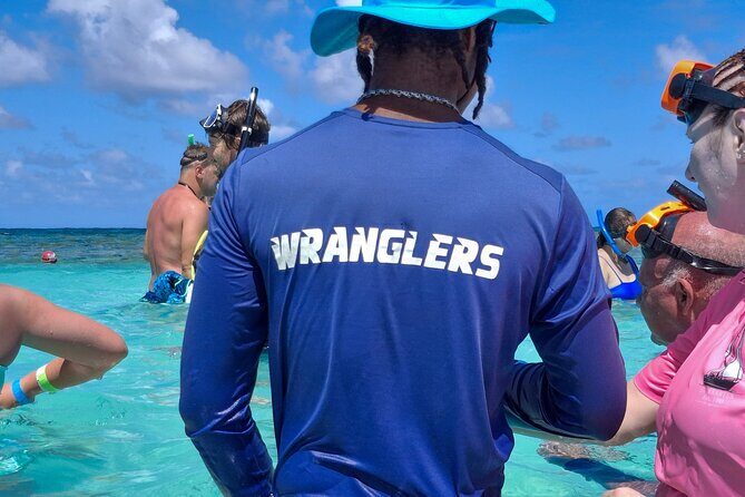 Stingray City Antigua for all the ages - ROUND TRIP INCLUDED - Who should book Stingray City, and who might hesitate